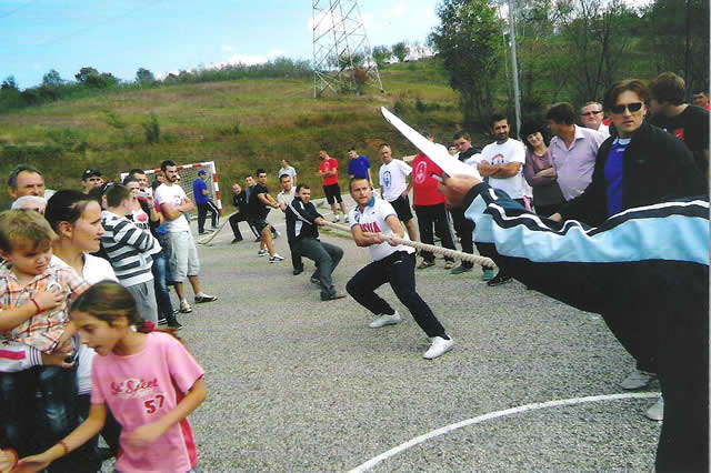 Соколски вишебој у Осјечанским Чивчијама, септембар 2012. године