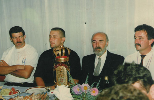 Старјешине соколских друштава, слева на десно: Боривоје Ђурић - Српски Брод, Владимир Ковачевић - Невесиње, Мојсије Секуловић - старјешина сокола РС, Славољуб Петричевић - Теслић