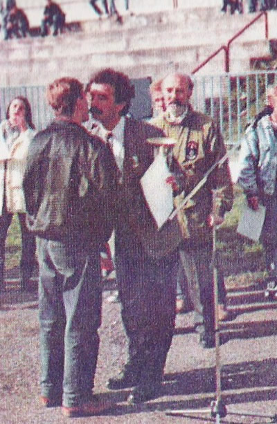 Српски соколови из Криваје победници 1. соколских сусрета - Петко Кузмановић прима побједнички пехар и диплому